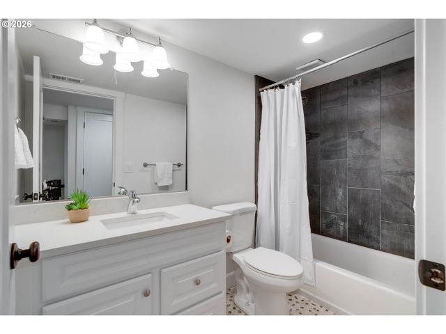 2905 Se 74TH Ave, Portland, OR 97206