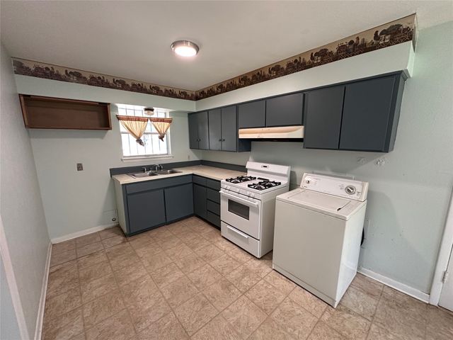 8026 Racine Drive, Dallas, TX 75232