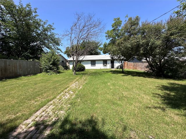 8026 Racine Drive, Dallas, TX 75232