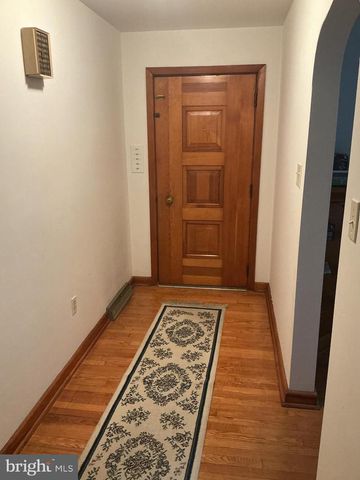 6150 CHAMBERS HILL RD, Harrisburg, PA 17111