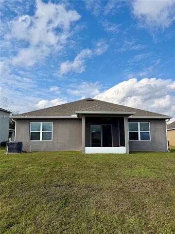 8649 Cobblestone Dr 8649, Fort Pierce, FL 34945