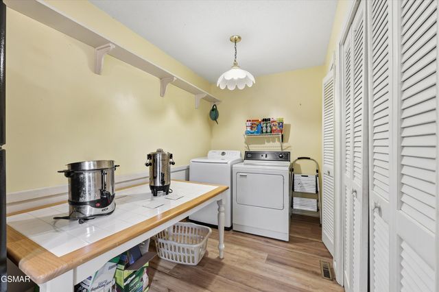 326 Overview Drive, Gatlinburg, TN 37738