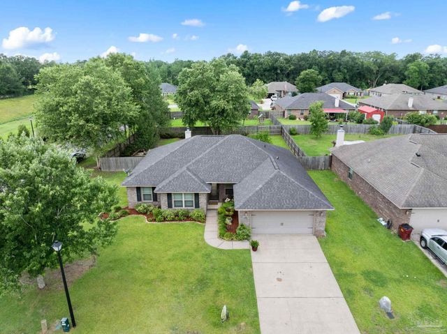 6066 Autumn Pines Cir, Pace, FL 32571