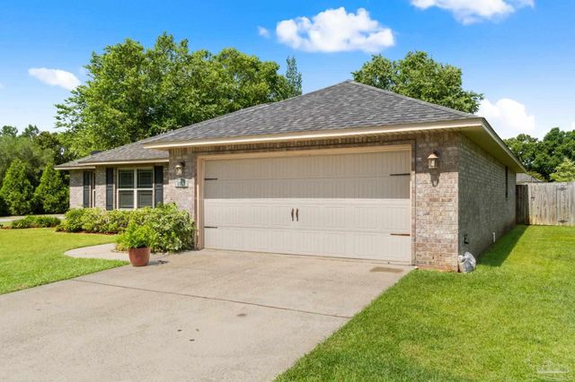 6066 Autumn Pines Cir, Pace, FL 32571