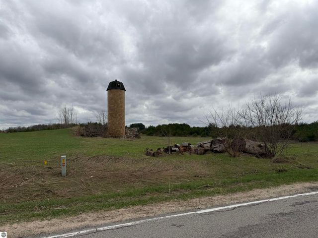 Lot A E Sparling Road, Kingsley, MI 49649