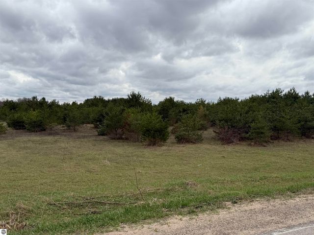 Lot A E Sparling Road, Kingsley, MI 49649