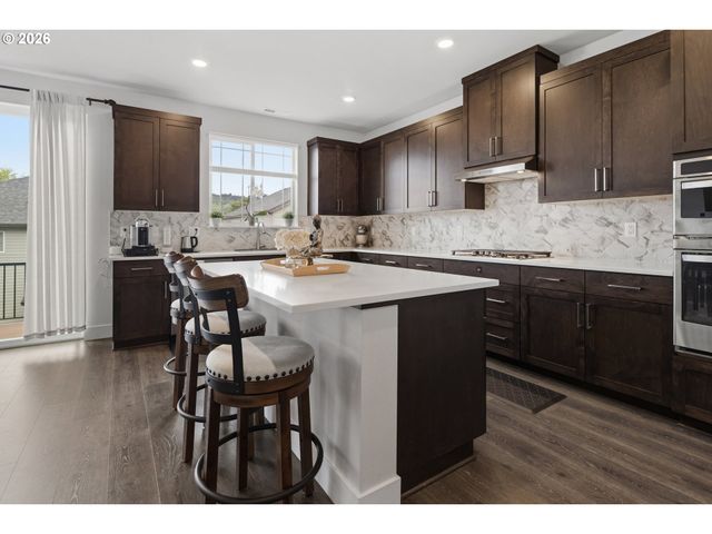 14999 Nw EVELYN St, Portland, OR 97229