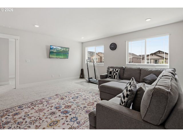 14999 Nw EVELYN St, Portland, OR 97229
