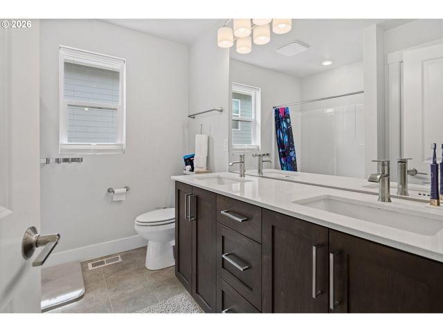 14999 Nw EVELYN St, Portland, OR 97229