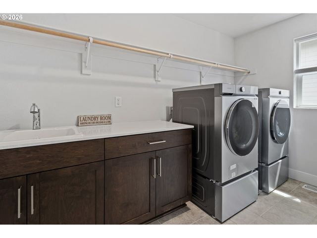 14999 Nw EVELYN St, Portland, OR 97229
