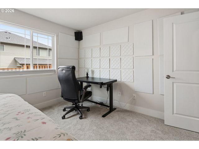 14999 Nw EVELYN St, Portland, OR 97229