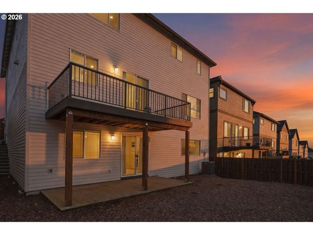 14999 Nw EVELYN St, Portland, OR 97229