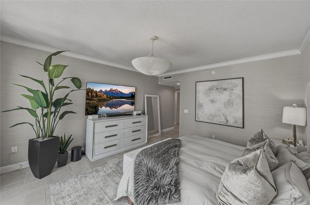 450 KNIGHTS RUN AVENUE 902, Tampa, FL 33602