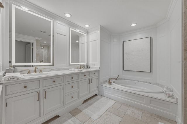 450 KNIGHTS RUN AVENUE 902, Tampa, FL 33602