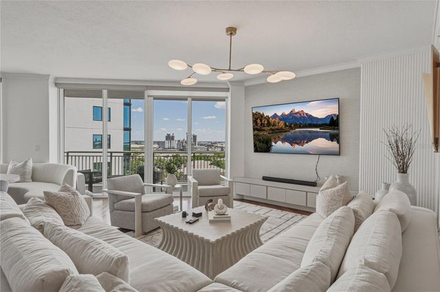 450 KNIGHTS RUN AVENUE 902, Tampa, FL 33602