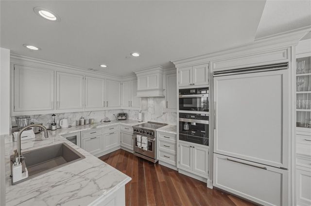 450 KNIGHTS RUN AVENUE 902, Tampa, FL 33602