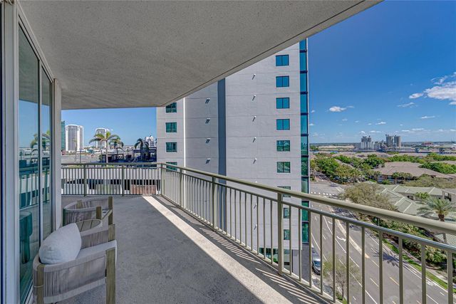 450 KNIGHTS RUN AVENUE 902, Tampa, FL 33602