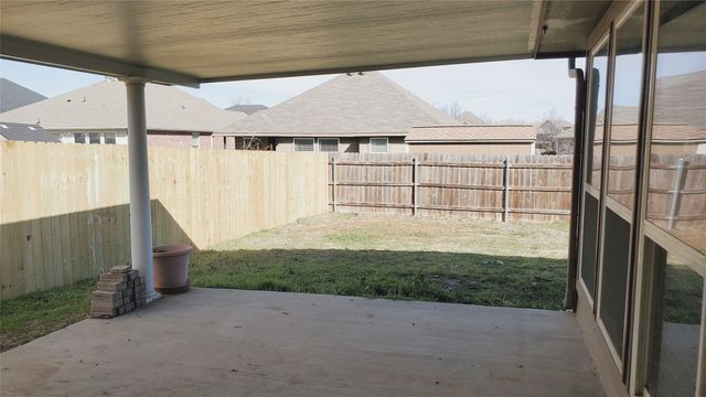 5424 Creek Hill Lane, Fort Worth, TX 76179