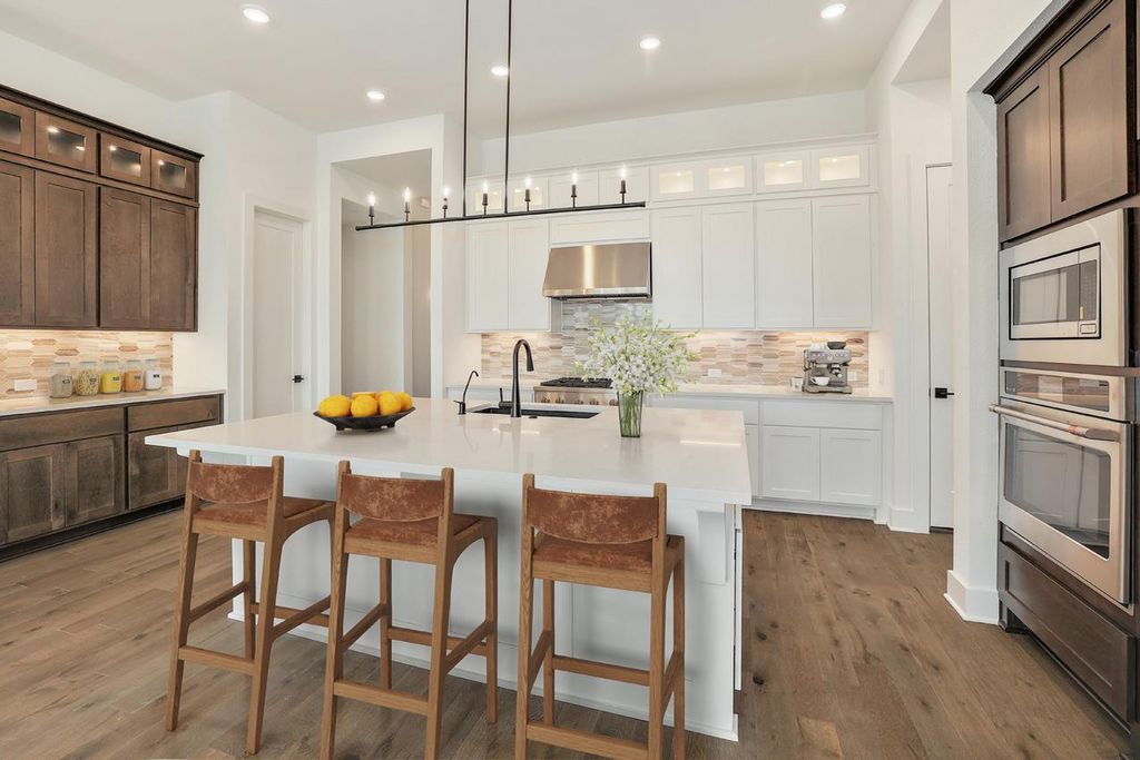 1604 Lilly Grace BND, Leander, TX 78641