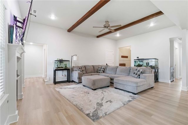 642 Mary Katherine Street, Prairie Grove, AR 72753