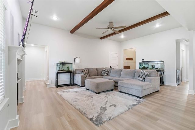 642 Mary Katherine Street, Prairie Grove, AR 72753