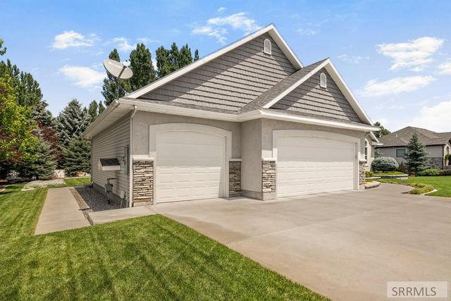 916 Oak Hill Way, Rexburg, ID 83440