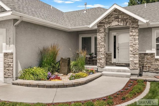 916 Oak Hill Way, Rexburg, ID 83440
