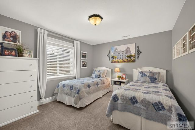 916 Oak Hill Way, Rexburg, ID 83440