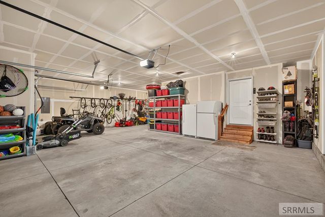 916 Oak Hill Way, Rexburg, ID 83440
