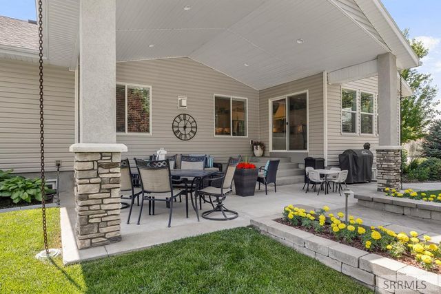 916 Oak Hill Way, Rexburg, ID 83440