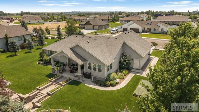 916 Oak Hill Way, Rexburg, ID 83440