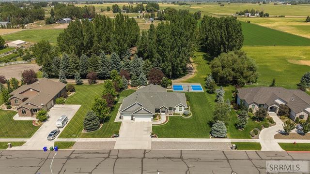 916 Oak Hill Way, Rexburg, ID 83440