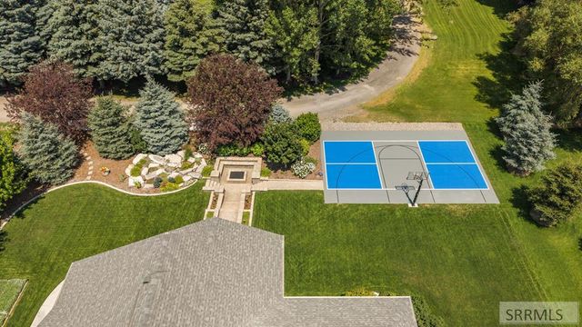 916 Oak Hill Way, Rexburg, ID 83440