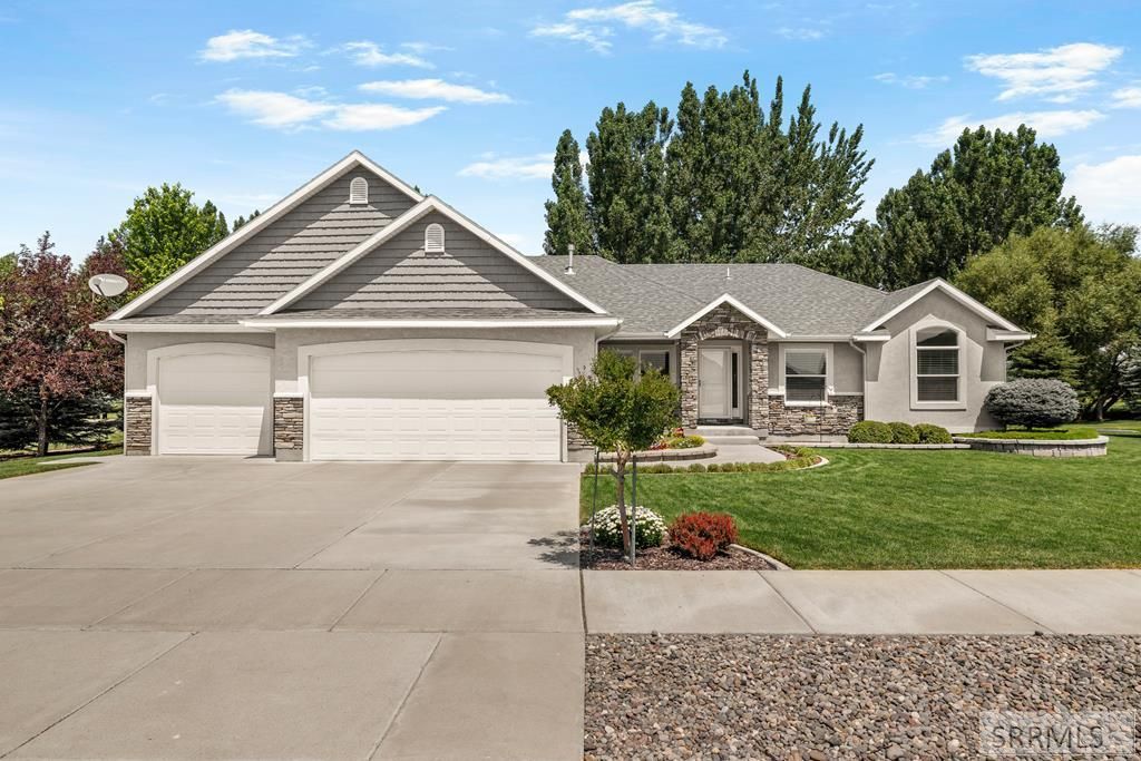 916 Oak Hill Way, Rexburg, ID 83440