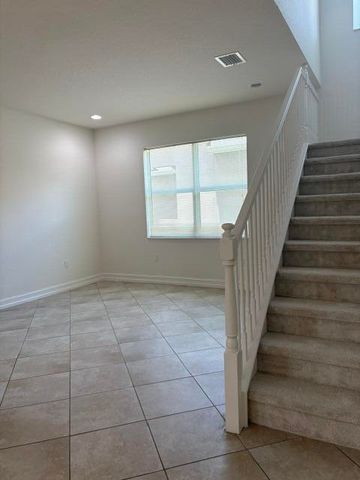 8187 Half Dome Court, Boynton Beach, FL 33473
