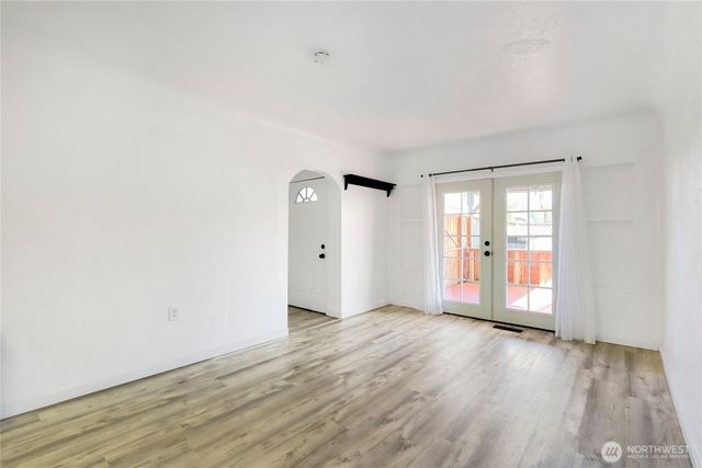 3733 D Street, Bremerton, WA 98312