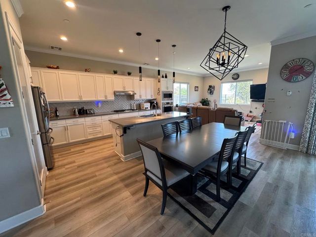 5844 Leaf Springs Place, Santa Maria, CA 93455