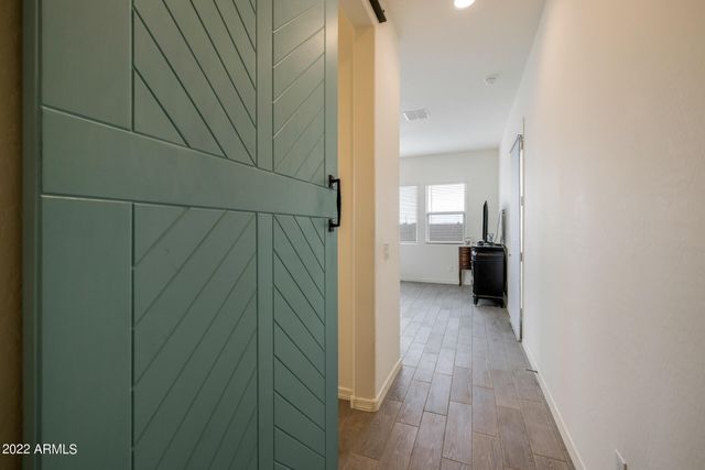 40587 N SPOTTED Lane, San Tan Valley, AZ 85140