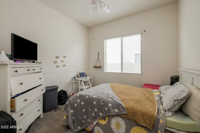 40587 N SPOTTED Lane, San Tan Valley, AZ 85140