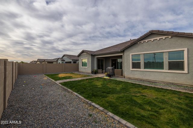 40587 N SPOTTED Lane, San Tan Valley, AZ 85140