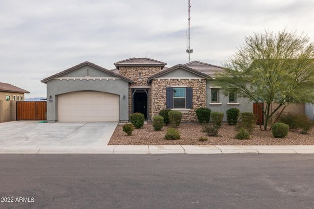 40587 N SPOTTED Lane, San Tan Valley, AZ 85140