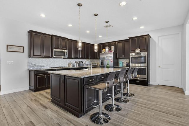 929 Sterling Pine Place, The Acreage, FL 33470