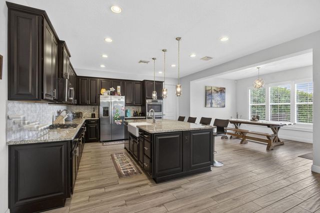 929 Sterling Pine Place, The Acreage, FL 33470