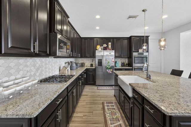 929 Sterling Pine Place, The Acreage, FL 33470