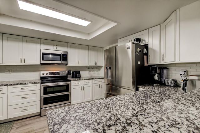 7320 HIDEAWAY TRAIL, New Port Richey, FL 34655