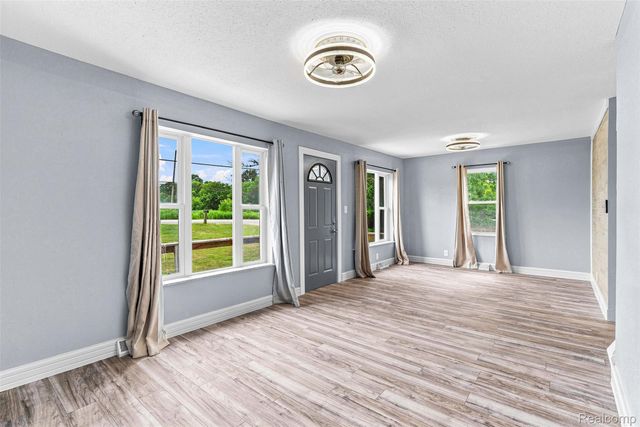 6163 N State Road, Richfield Township, MI 48423