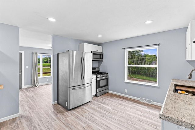 6163 N State Road, Richfield Township, MI 48423