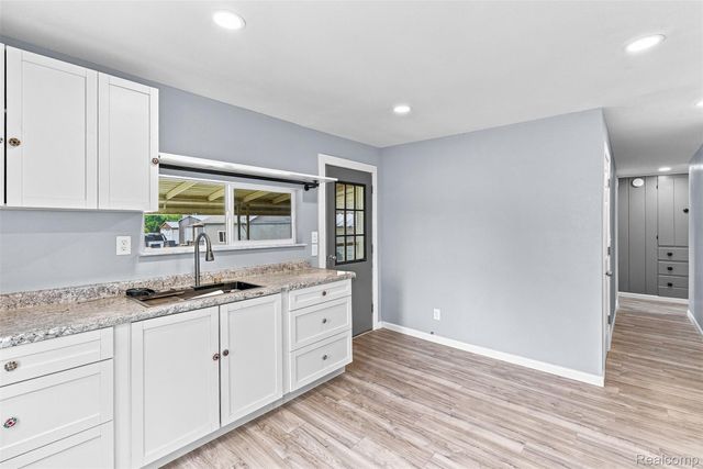 6163 N State Road, Richfield Township, MI 48423