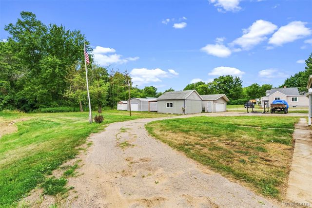 6163 N State Road, Richfield Township, MI 48423