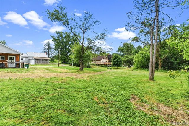 6163 N State Road, Richfield Township, MI 48423